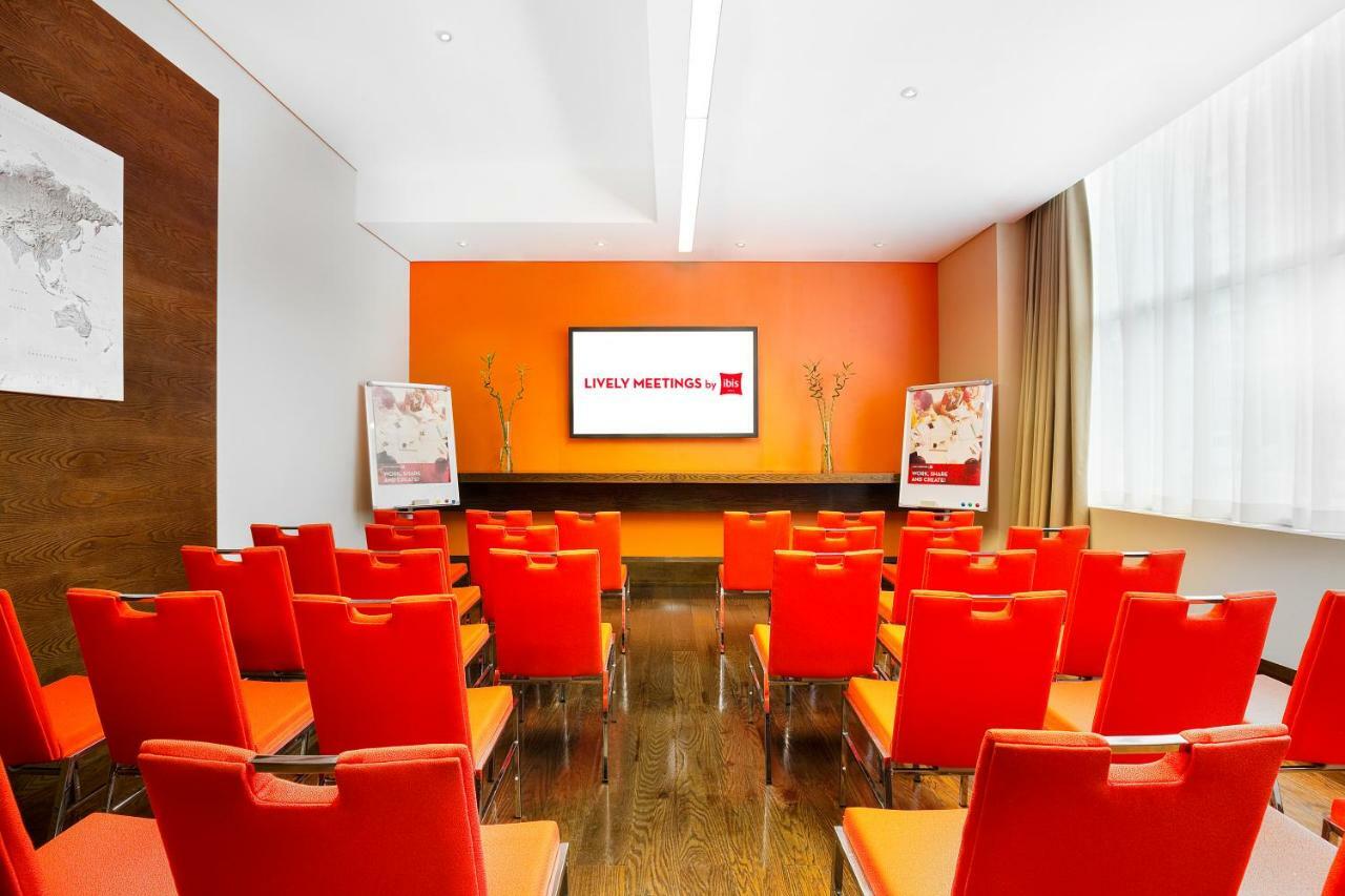 Ibis Al Rigga Hotell Dubai Eksteriør bilde